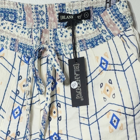 New Blank Nyc Savana Quilted Shorts - Picture 8 of 8